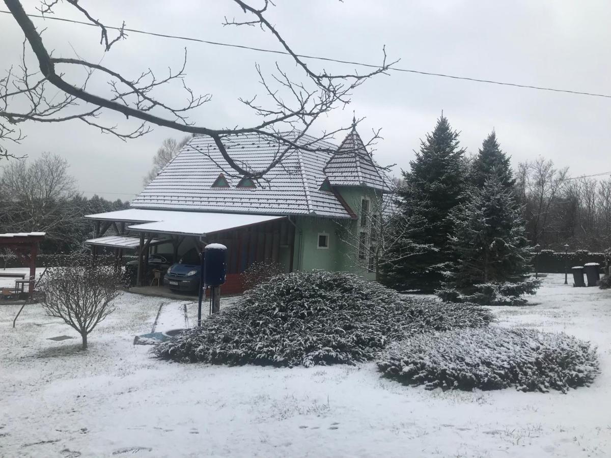 Appartement Balaton Garden à Balatongyörök Extérieur photo