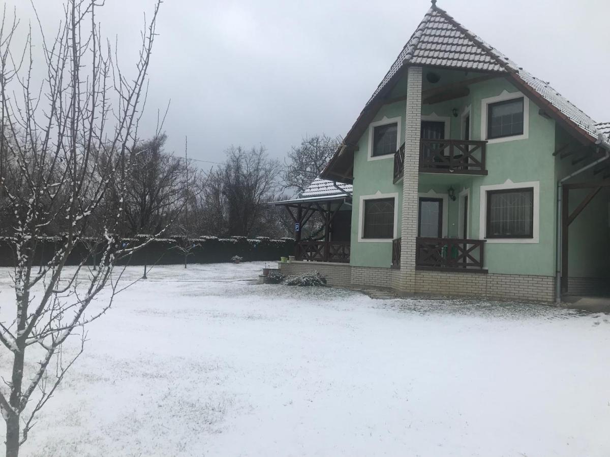 Appartement Balaton Garden à Balatongyörök Extérieur photo