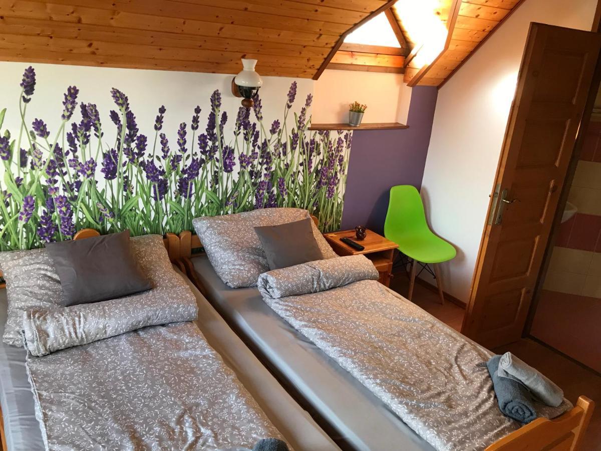 Appartement Balaton Garden à Balatongyörök Extérieur photo