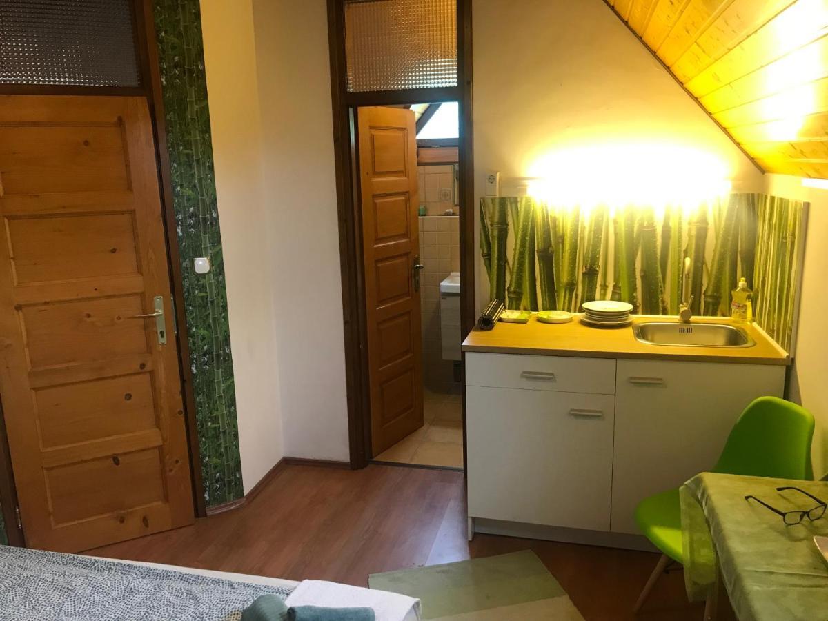 Appartement Balaton Garden à Balatongyörök Extérieur photo