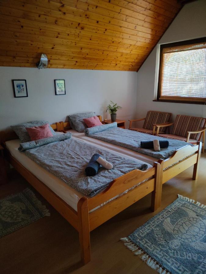 Appartement Balaton Garden à Balatongyörök Extérieur photo