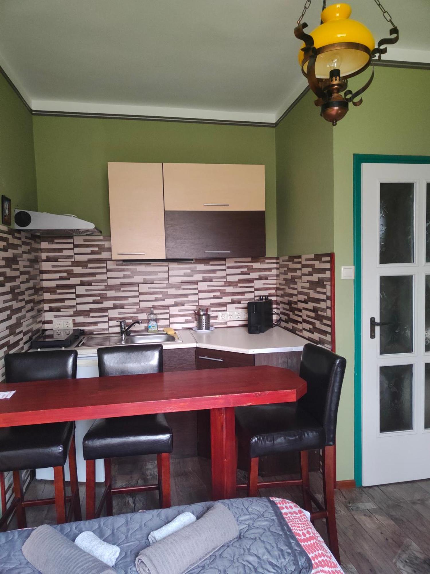 Appartement Balaton Garden à Balatongyörök Extérieur photo